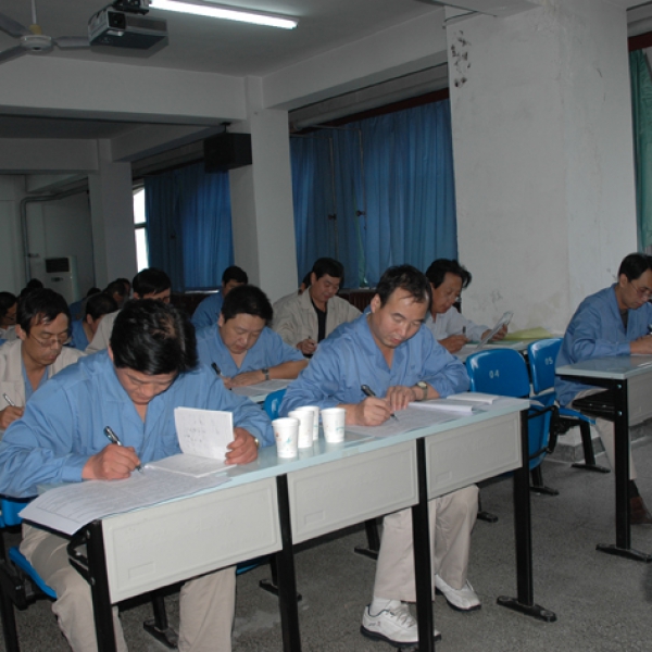 深圳报考危化品安全管理人员证